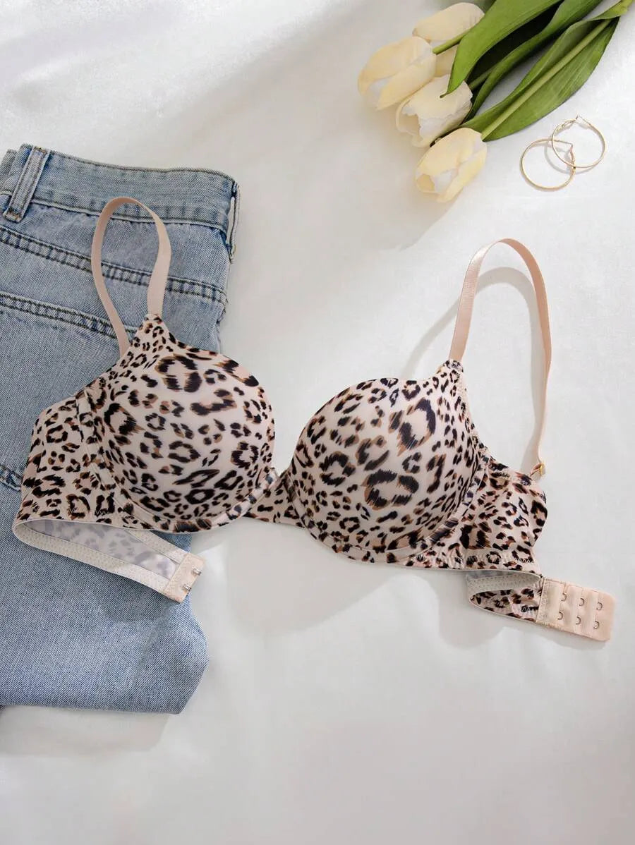 Leopard Print Comfortable Wire-Free Padded Bra – Soft, Supportive & Stylish Lingerie for Everyday Wear