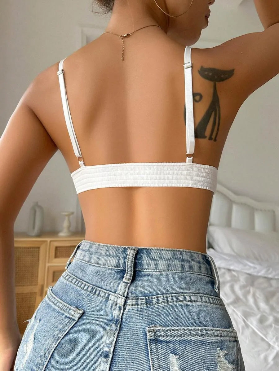 Letter Patch Detail Cami Bralette – Lightweight, Comfortable Wireless Lingerie for Women’s Everyday Wear