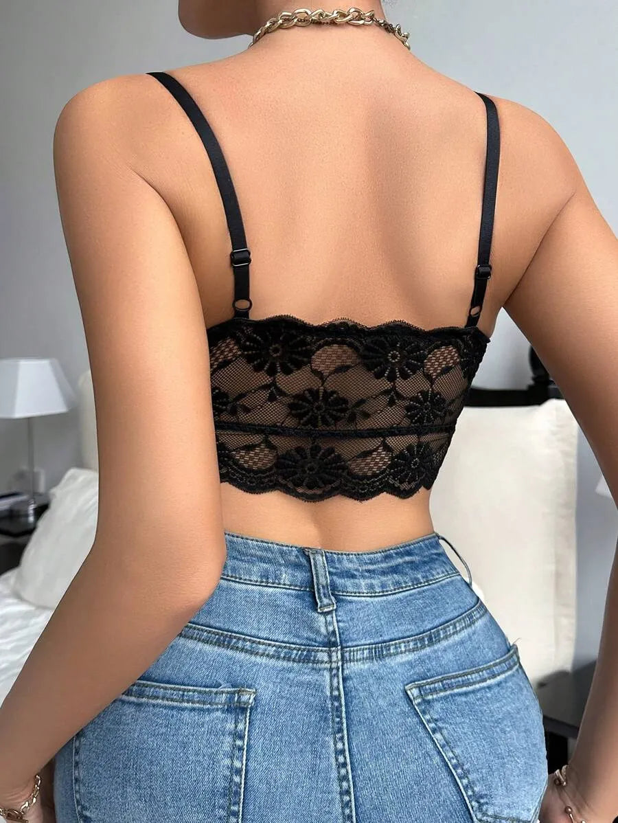 Floral Lace Bralette with Scallop Trim – Lightweight, Comfortable, and Stylish Lingerie Top